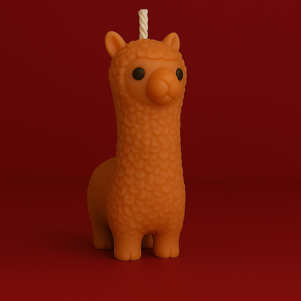 Bougie parfumée vanille en forme de lama. Fabriquée avec de la cire végétale et un parfum Français.
