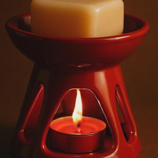 Video présentant le fondant parfumé sur un brule-parfum